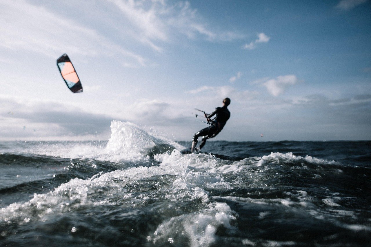 Ideale Malediven-Surfmonate für deutsche Abenteurer